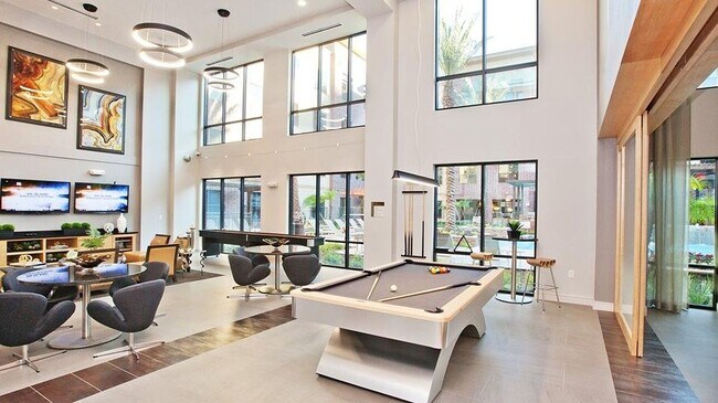 Building Photo - 13411 Briar Forest Dr