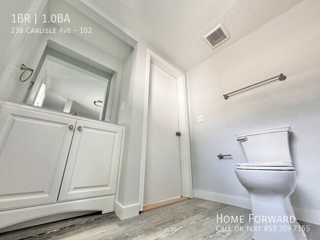 Building Photo - 236 Carlisle Ave