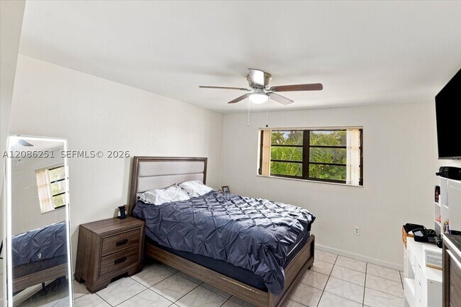 Building Photo - 6375 SW 136th Ct