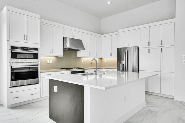 Building Photo - 13069 Feathering Wy