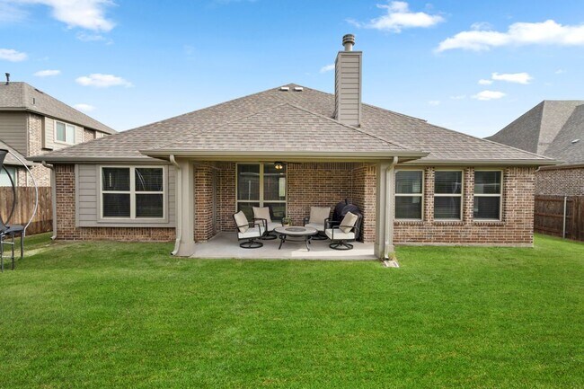 Building Photo - 460 Country Meadows Blvd