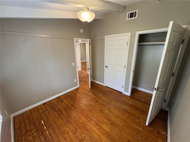 Building Photo - 4051 Pringle Dr
