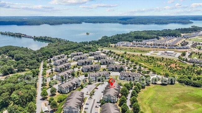 Building Photo - 1613 Muscovy Wy