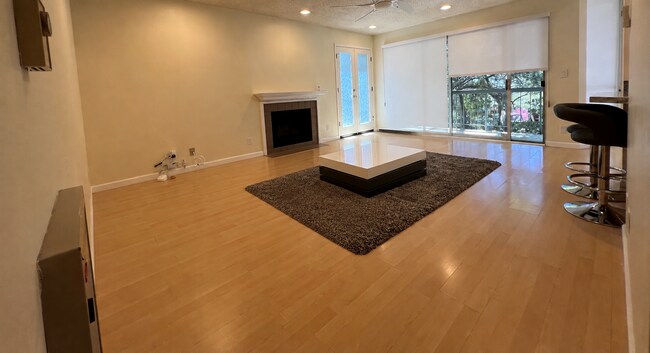 Building Photo - 2700 Le Conte Ave