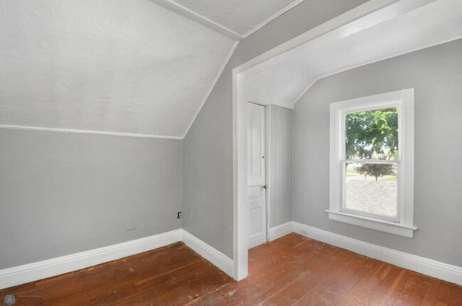 Building Photo - 3 Bed House, North Fargo, Near NDSU & Downtown