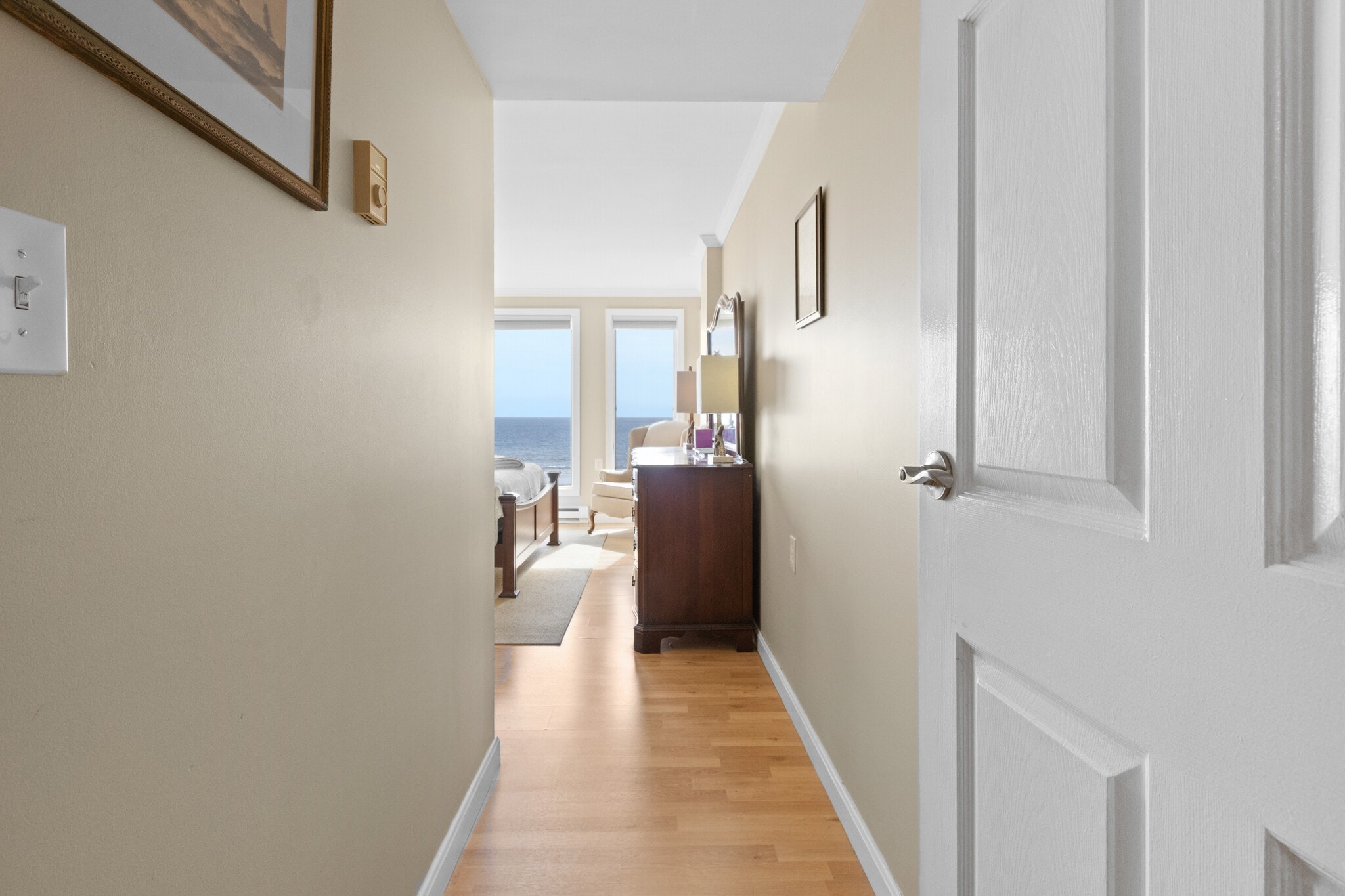 Building Photo - 1 Seacliff Ave