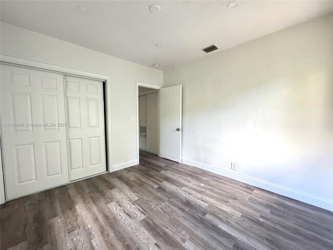 Building Photo - 8201 Abbott Ave