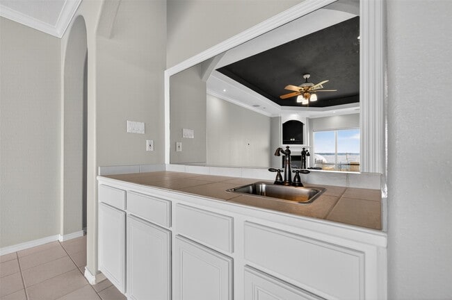 Building Photo - 16 Regency Pt