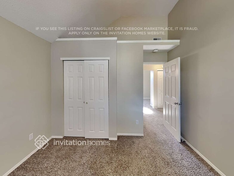 Building Photo - 1007 Vannessa Dr