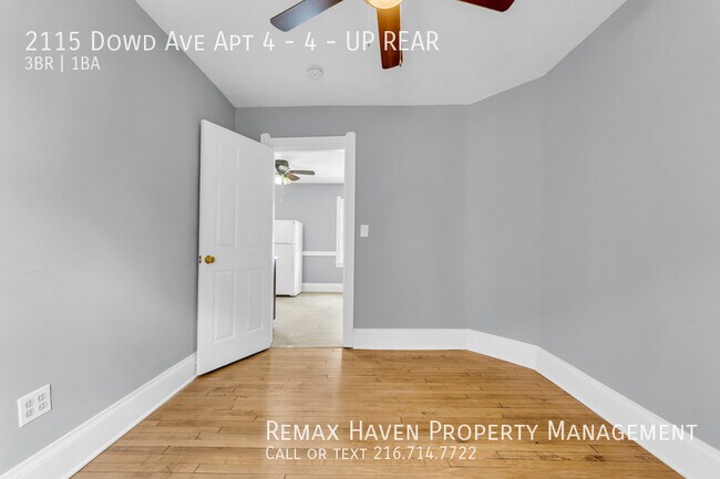 Building Photo - 2115 Dowd Ave