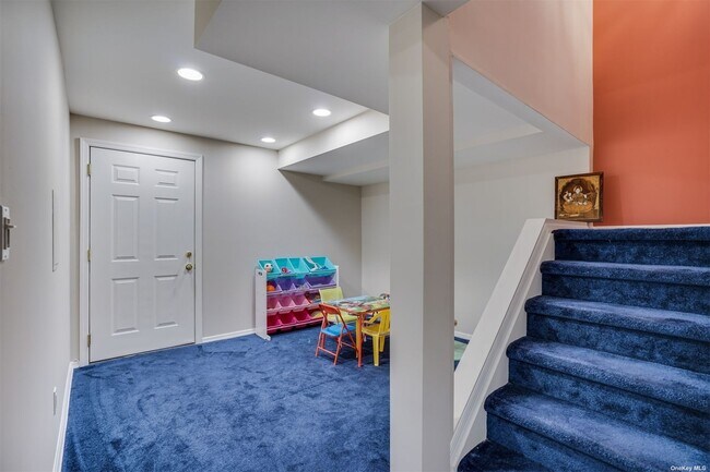 Building Photo - 36 Snowdance Ln