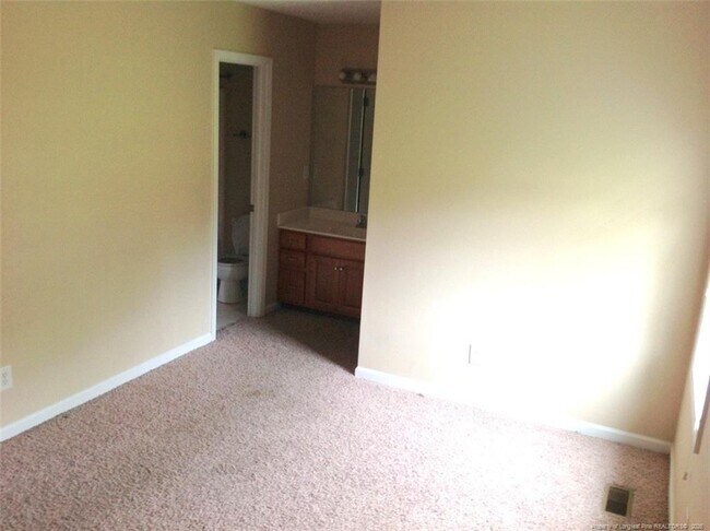 Building Photo - 51 Longleaf Cir