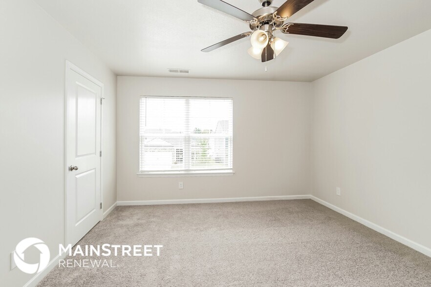 Building Photo - 8129 Dennis Fox Ln