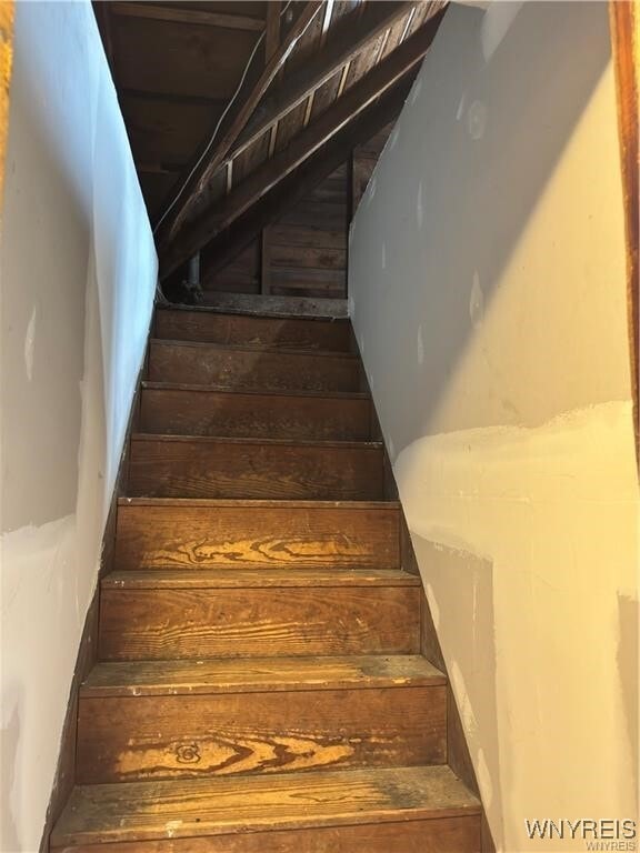 Building Photo - 260 Chestnut St