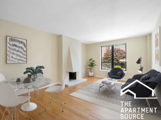 Building Photo - 1427 N Dearborn St