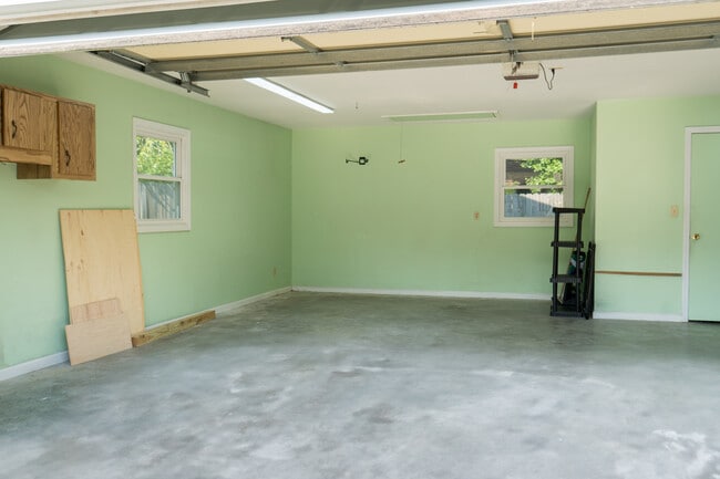 Building Photo - 1714 Aydlett Cir