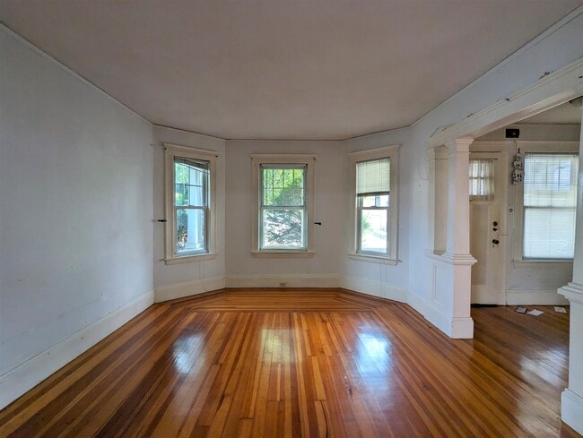 Building Photo - 138 North St