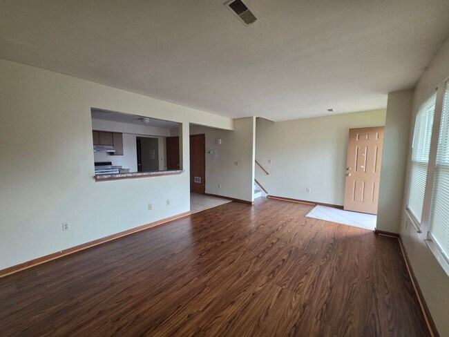 Building Photo - 1509 Whitehall Blvd