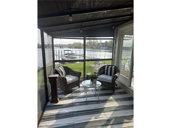 Building Photo - 17500 County Rd 101