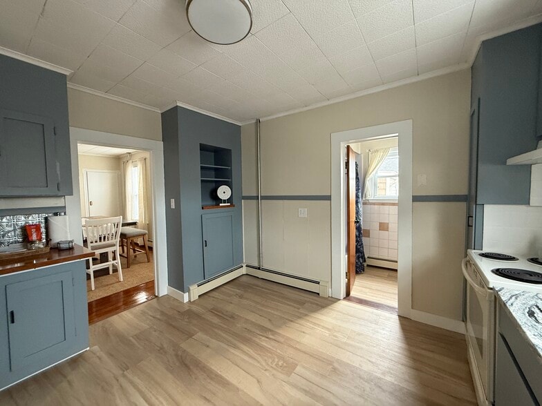 Building Photo - 15 Summit St