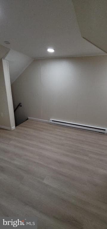 Building Photo - 939 W Pine St