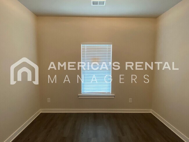Building Photo - 510 Ridgeview Cir