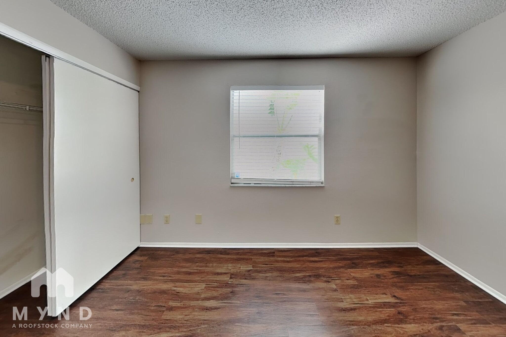 Building Photo - 2800 Falling Tree Cir