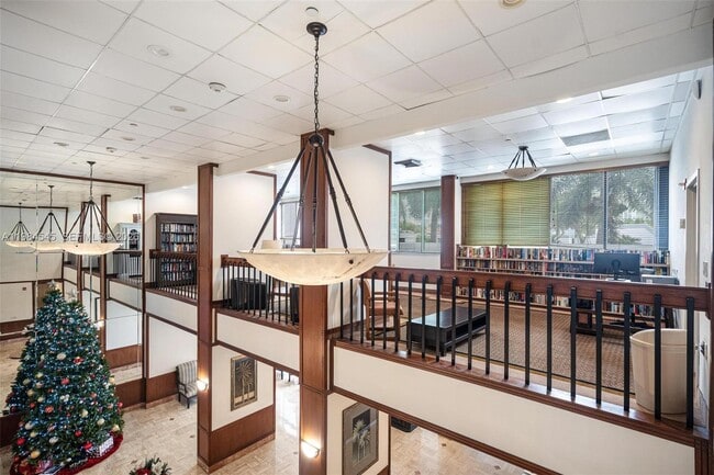 Building Photo - 2851 NE 183rd St