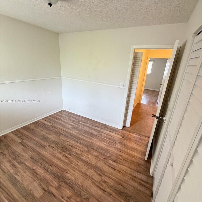 Building Photo - 680 NW 82nd Pl