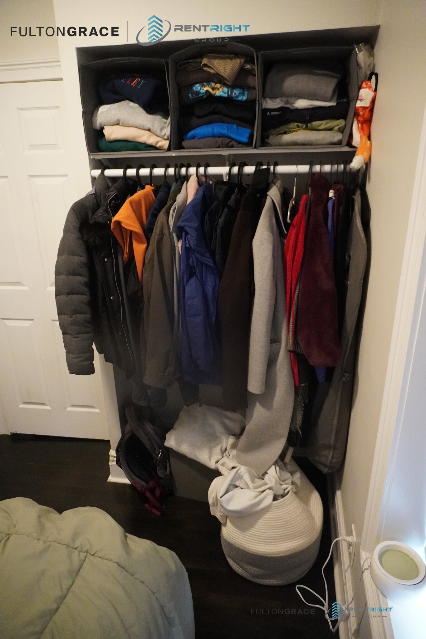 Building Photo - 2031 W 23rd St