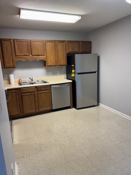 Kitchen - 320 Chilhowee School Rd