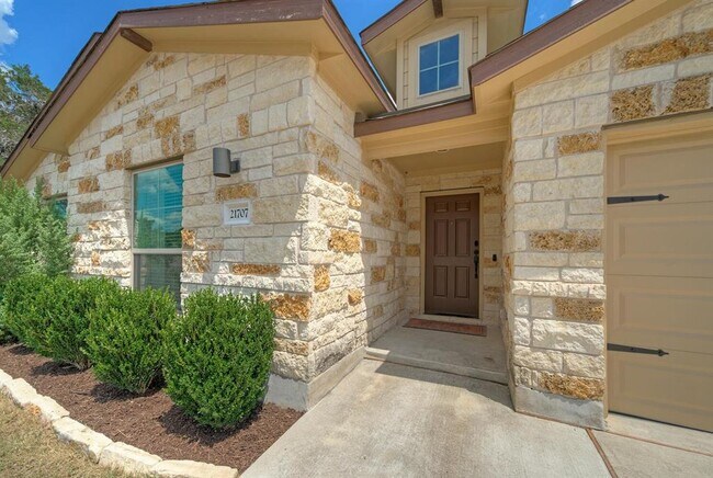 Building Photo - 21707 Crystal Way