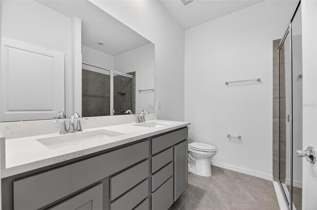 Building Photo - 2425 Bending Bonsai Dr