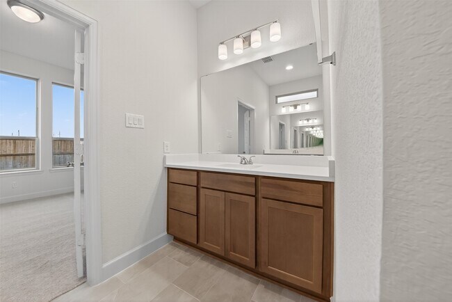 Building Photo - 27210 Butterfly Mint Ln