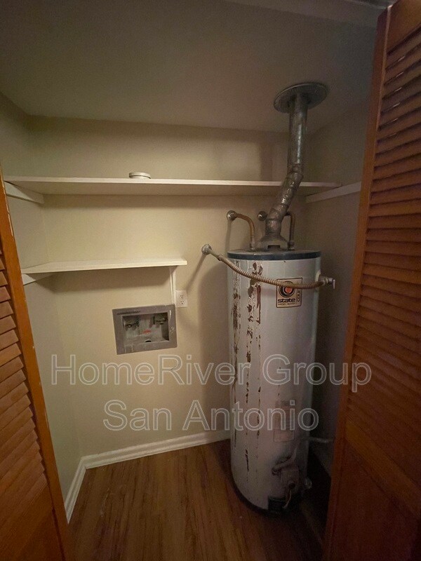 Building Photo - 109 Sunnyland Dr