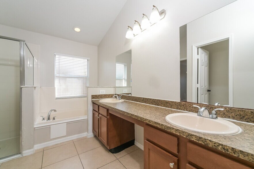 Building Photo - 4643 Eagle Peak Dr