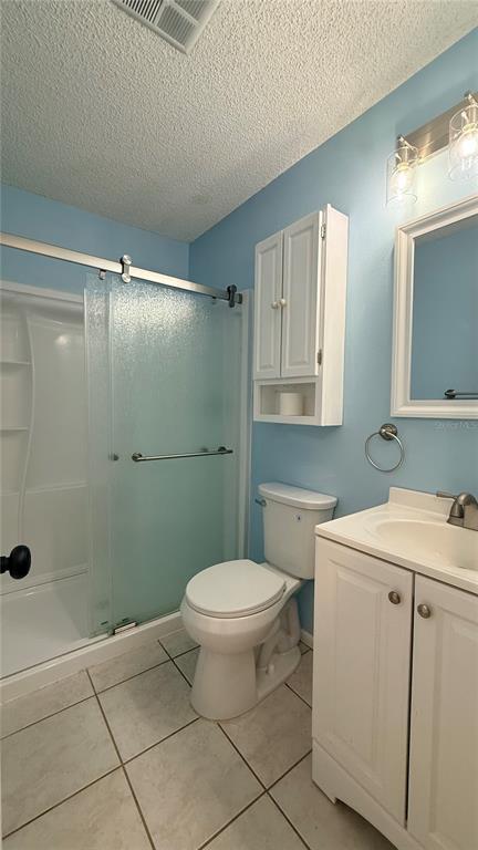 Building Photo - 7846 Royal Hart Dr