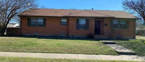 Primary Photo - 900 Haggard St