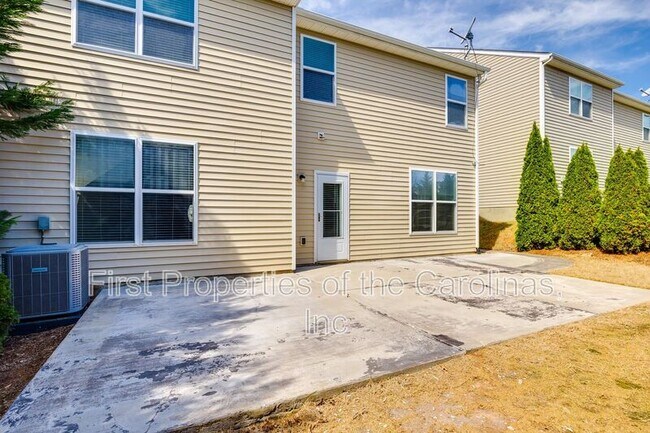 Building Photo - 16619 Broadwing Pl