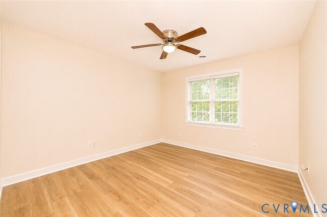 Building Photo - 11320 Sadler Oaks Dr
