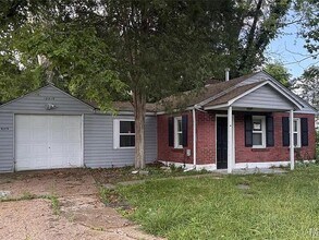 Building Photo - 10019 Northgate Dr
