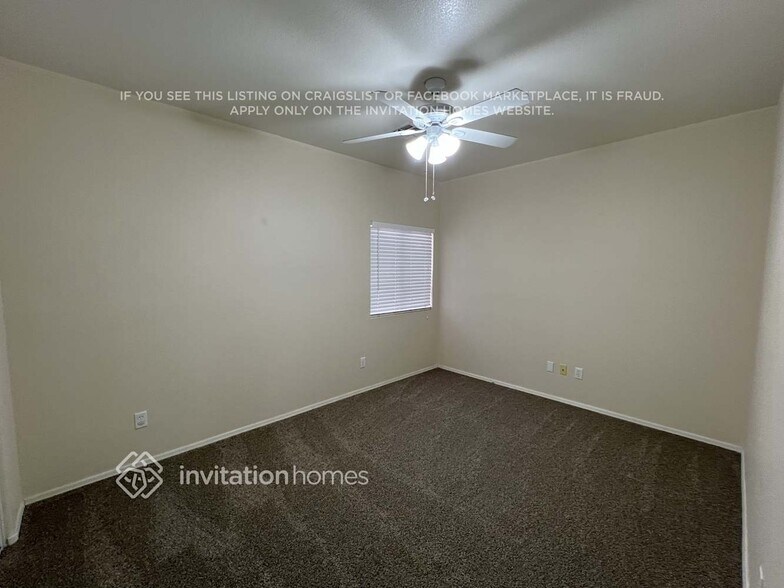 Building Photo - 8107 E Osage Ave