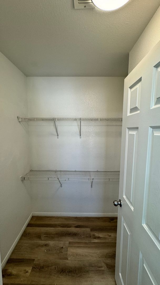 Building Photo - Welcome Home 2 master bedrooms