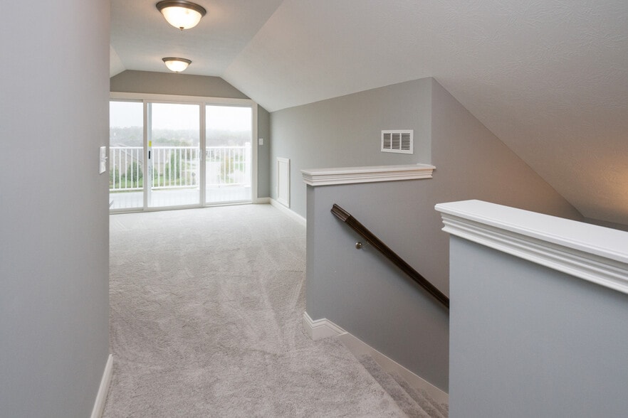 Building Photo - 15295 Mystic Rock Dr