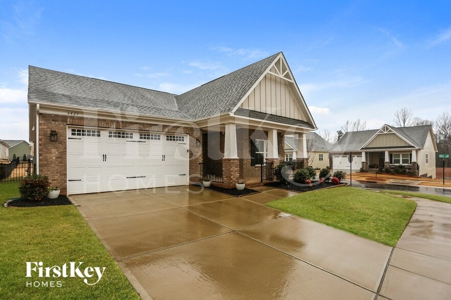 Building Photo - 6425 Brighton Park Dr