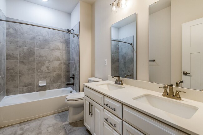 Building Photo - 2023 Hartland Stunner—6BR with 3-Car Garage