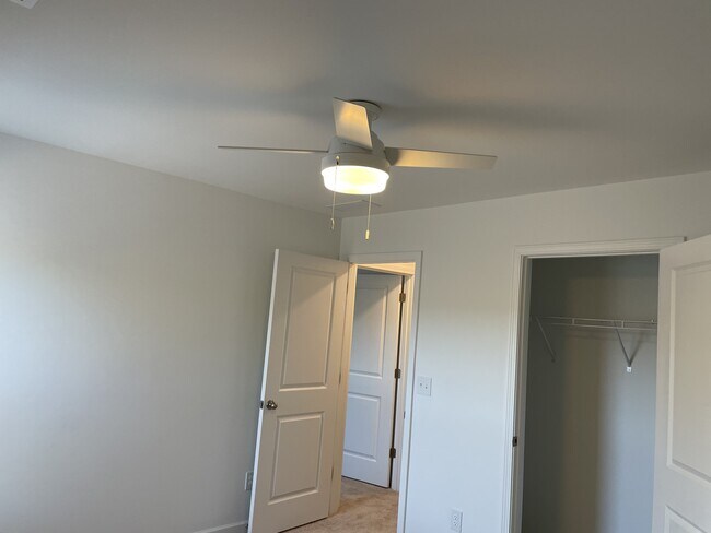 Building Photo - 1423 Ben Park Way