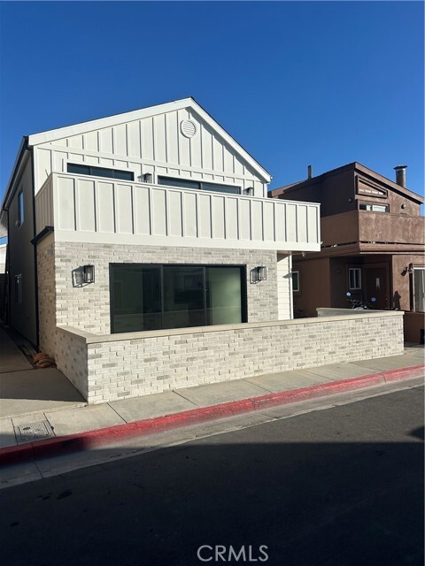 Primary Photo - 204 Lugonia St