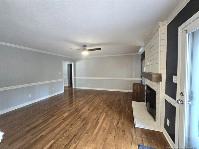 Building Photo - 7786 Dragonhead Rd