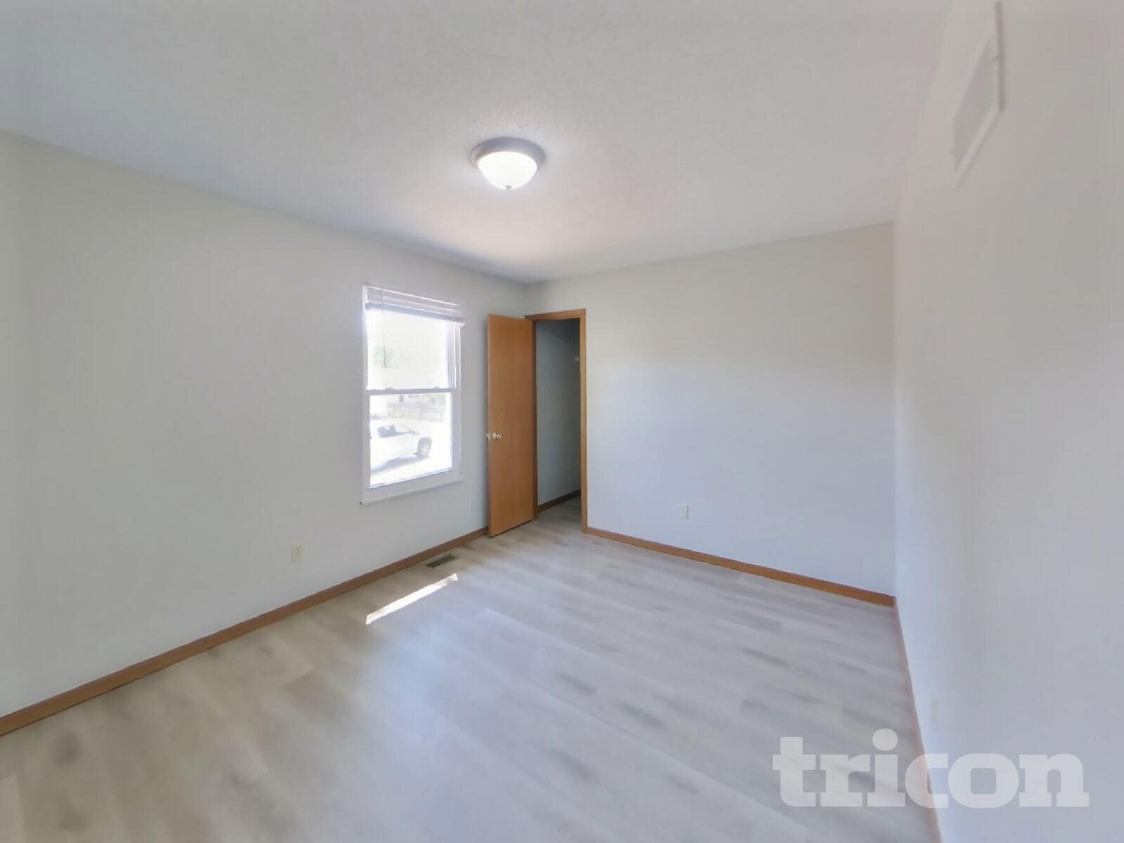 Building Photo - 1816 Hilltop Village Ln